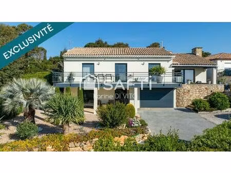 vue mer - au calme - piscine - boulodrome - garage et stationnement