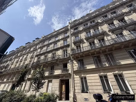 location appartement 1 pièce 16.53 m² à paris 9ème (75009)  720 €