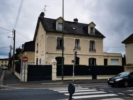 f2 40m² avec garage 142 rue de falaise 14000 caen
