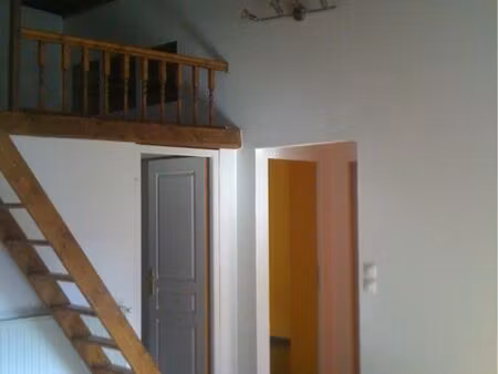 a louer appartement centre pont st esprit