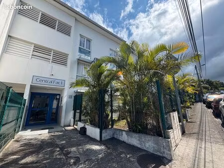 studio 1 pièce 18 m²