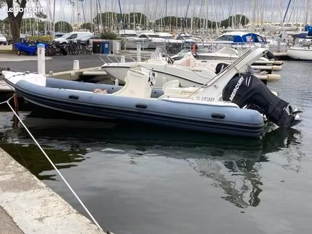recherche  emplacement  remorque+bateau  6 m