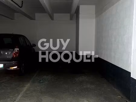 parking/box 16 m² gentilly