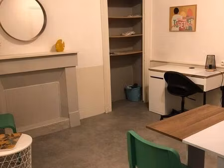 appartement 1 pièce 18 m²