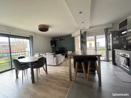 laval - appartement t2 meublée 52m2