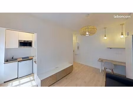 studio 19 m² paris 11