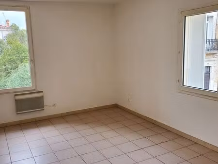 vendargues appartement f2 bis 46 m2 environ en rdc