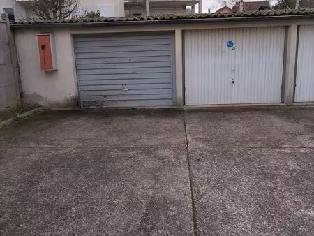 location garage -box