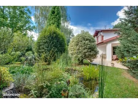 maison 5 pièces 130 m²