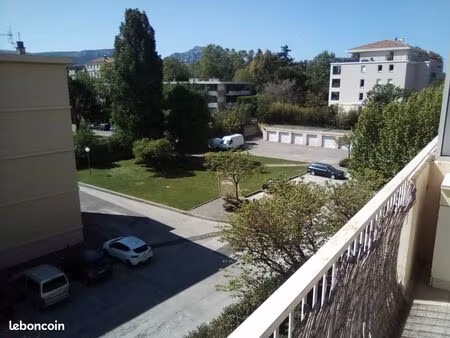 loue t3 meublé bail mobilite + ou - 4 mois à marseille 8e