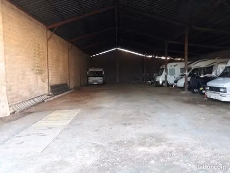 loue emplacement parking couvert