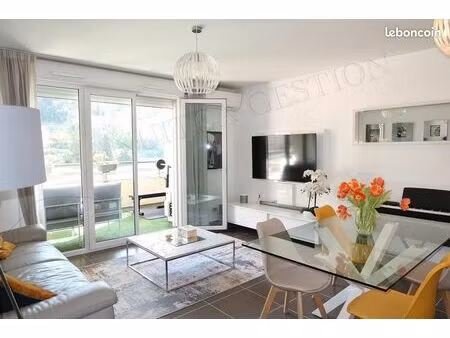 menton – 3 pièces meublé avec parking – résidence récente (2015)