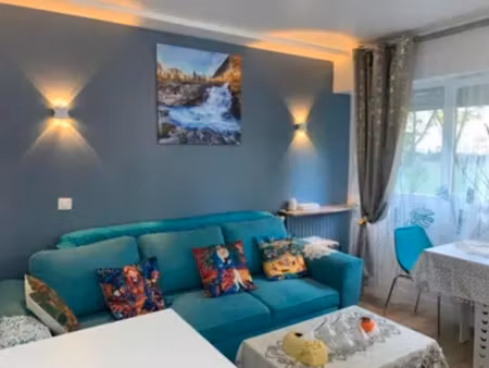 location meublée appartement 2 pièces 35 m² à sevran (93270)  1 000 €