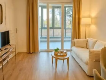 location meublée appartement 1 pièce 35 m² à saint-mande (94160)  1 400 €