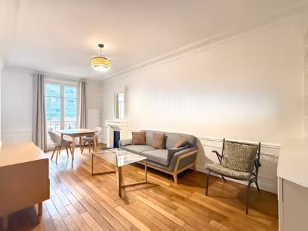 location meublée appartement 2 pièces 42 m² à boulogne-billancourt (92100)  1 436 €