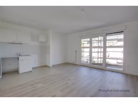 location appartement 4 pièces 77 m² à meudon (92190)  1 872 €