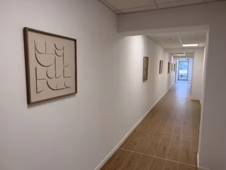 location locaux professionnels 15 m² à saint-victoret (13730)  475 €