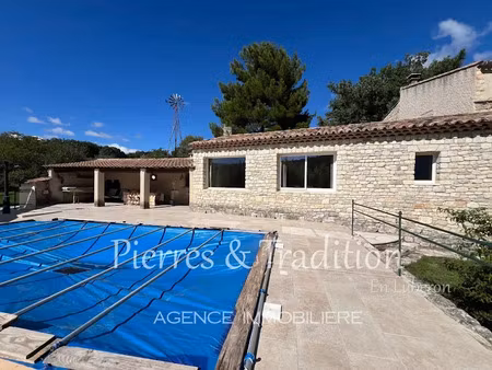 location meublée maison 4 pièces 72.1 m² à céreste (04280)  1 240 €