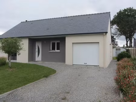 location maison 3 pièces 83.5 m² à prinquiau (44260)  880 €