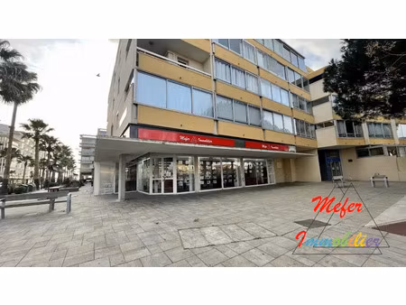 location locaux professionnels 52 m² à canet-en-roussillon (66140)  865 €