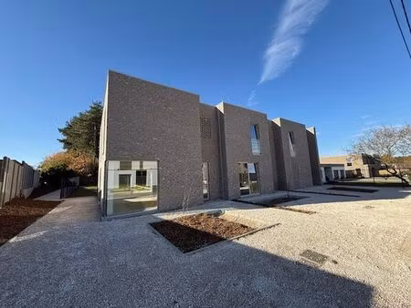 maison à louer à paal € 1.400 (ljnbg) | zimmo