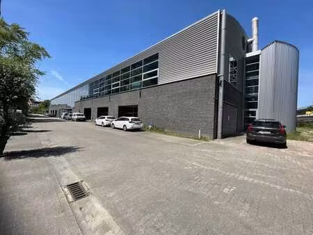 magnifieke kantoorruimte van 1.087 m² op een toplocatie i...