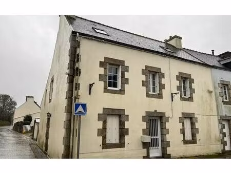 maison guimiliau 102 m² t-4 à vendre  144 990 €
