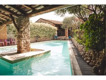 magnifique mas avec piscine dans le gard