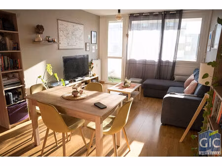 appartement caen 2 pièces 45.20 m2 avec 2 balcons