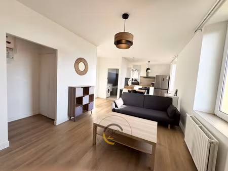 grand appartement avec 3 pièces à louer à giraumont