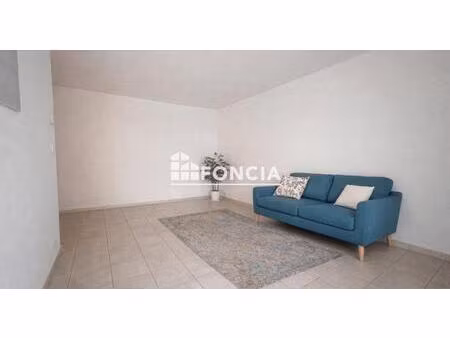 a vendre t3 66m2 + garage - libre de toute occupation