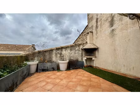 appartement nîmes révolution 3 pièces avec terrasse