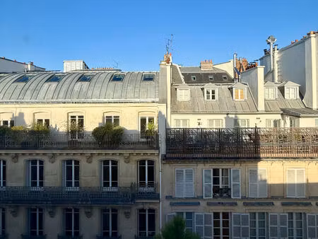 paris seine - marche saint honore - dernier etage