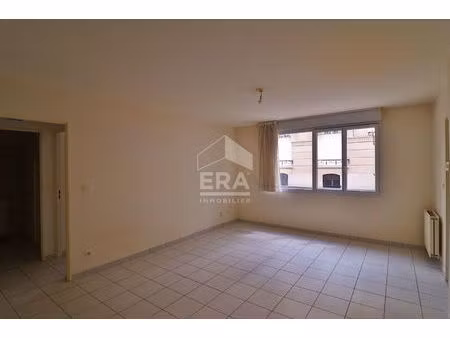 t2 de 42 m² à vendre / calme  lumineux et bien agencé
