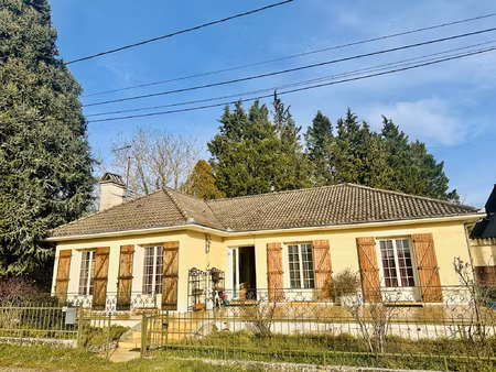 maison de plain-pied 115 m2 à cajarc sur le chemin de comp