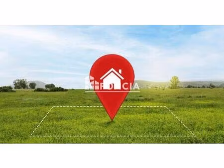 terrain constructible à saint-denis d'oléron (800 de la plage et 450 m du marché)