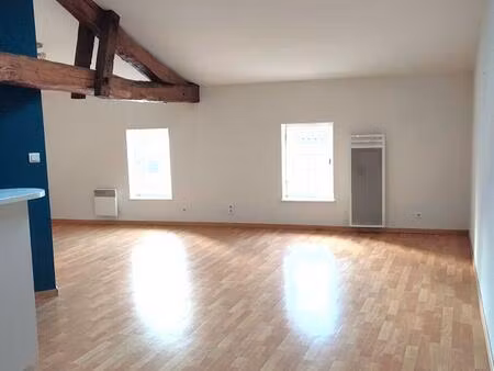 location appartement 2 pièces 54 m² à molières (82220)