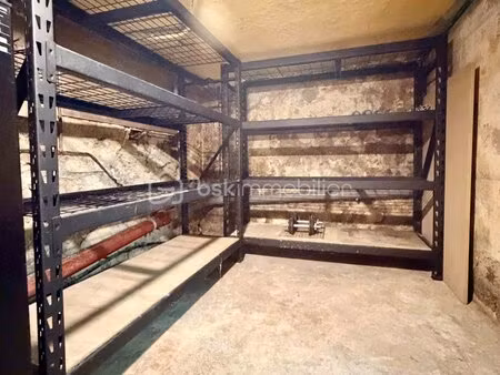 parking de 8 50 m² à la garenne-colombes