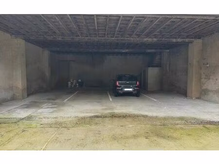 location stationnement  m² t- à saint-aignan  75 €