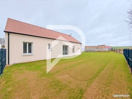 pavillon 5 pièces 85 m²