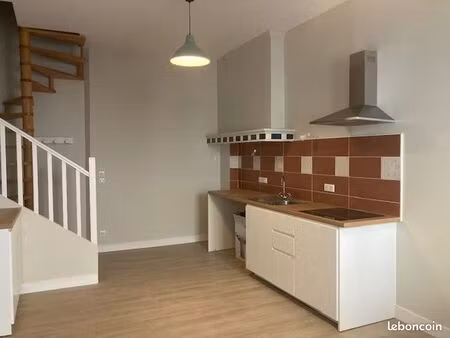 t3 bis centre ville historique