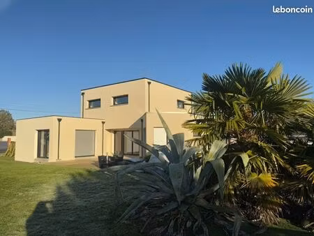 maison 6 pièces 156 m²