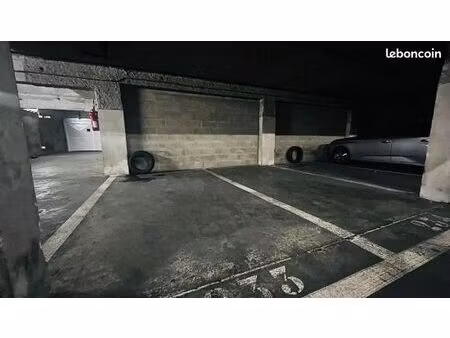 parking moto - proche leroy merlin - vitry