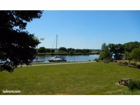 idéal personne seule ou retraitée  appartement dans impasse