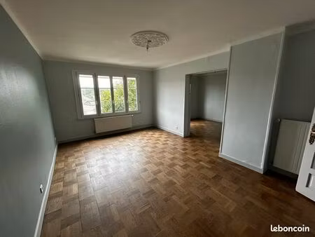 appartement lumineux de 75m² (650/mois) - 3 chambres - 1er étage - château-salins (57170)