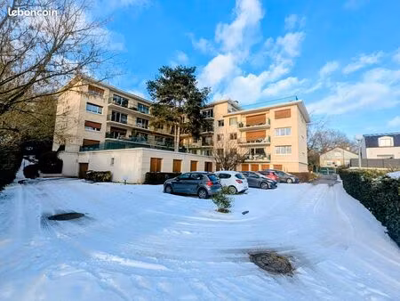 studio 1 pièce 15 m²