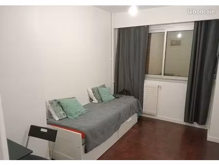 studio 1 pièce 23 m²