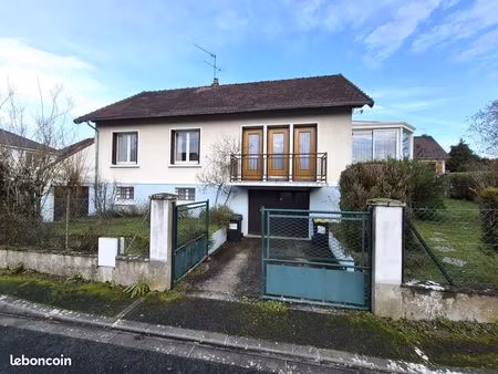 maison 5 pièces 105 m²