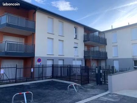 appartement 3 pièces 64 m²