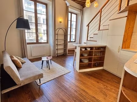 location meublée – t1 + mezzanine – croix-rousse (lyon 4e)